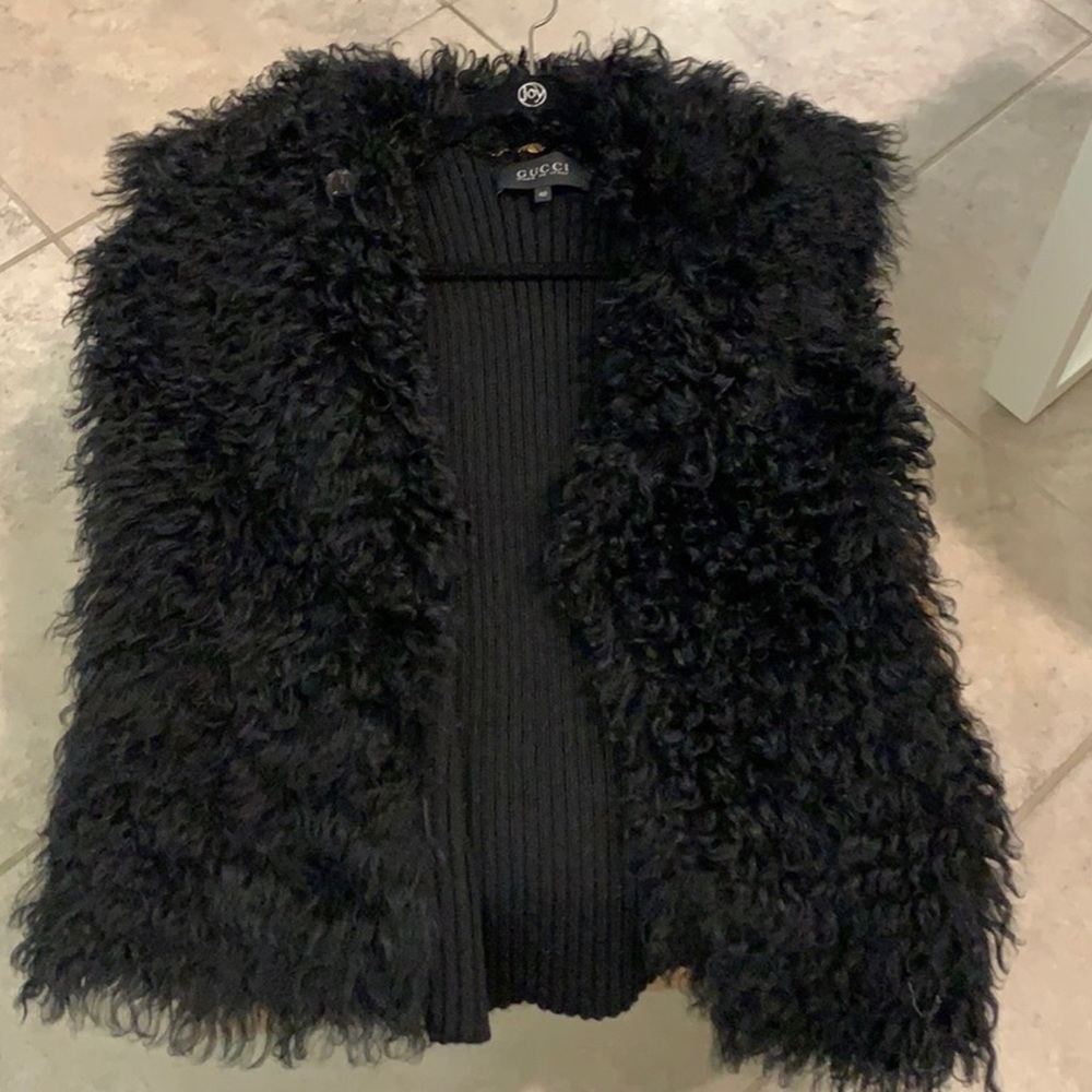 Gucci lamb shearling fur vest- black- authentic lamb fur